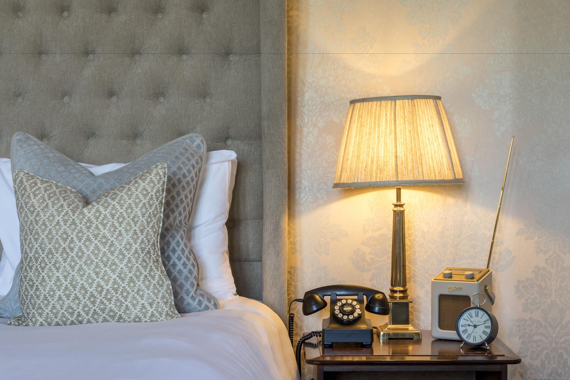 Eastwell Manor, Champneys Hotel & Spa Ashford  Esterno foto