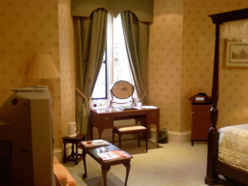 Eastwell Manor, Champneys Hotel & Spa Ashford  Esterno foto