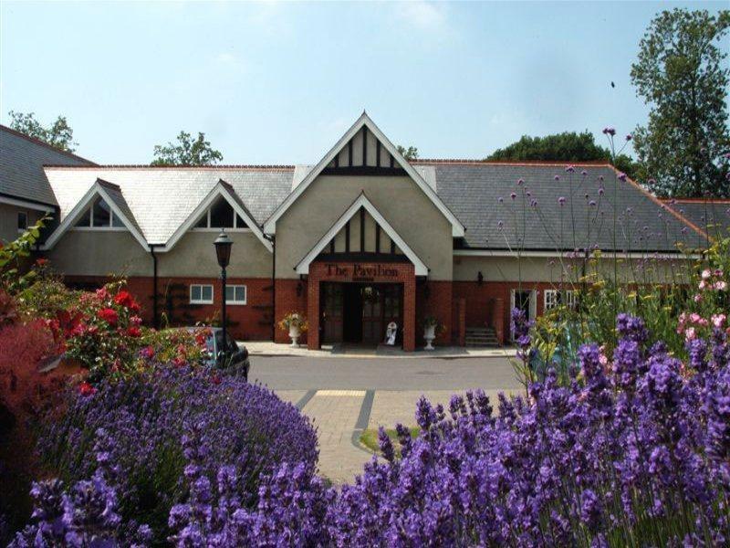 Eastwell Manor, Champneys Hotel & Spa Ashford  Esterno foto